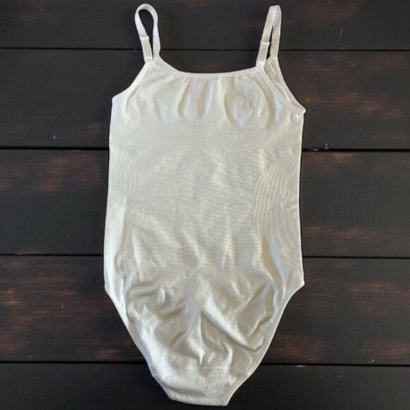 Shapermint Essentials All Day Every Day Scoop Neck Bodysuits (2 Pack) - Size M/M - Picture 4 of 8